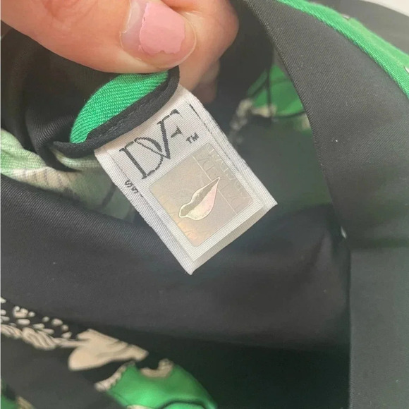 NEW Diane Von Furstenberg Claire Skirt in Simple Toile Garden Green Black Size 6 - Picture 9 of 13